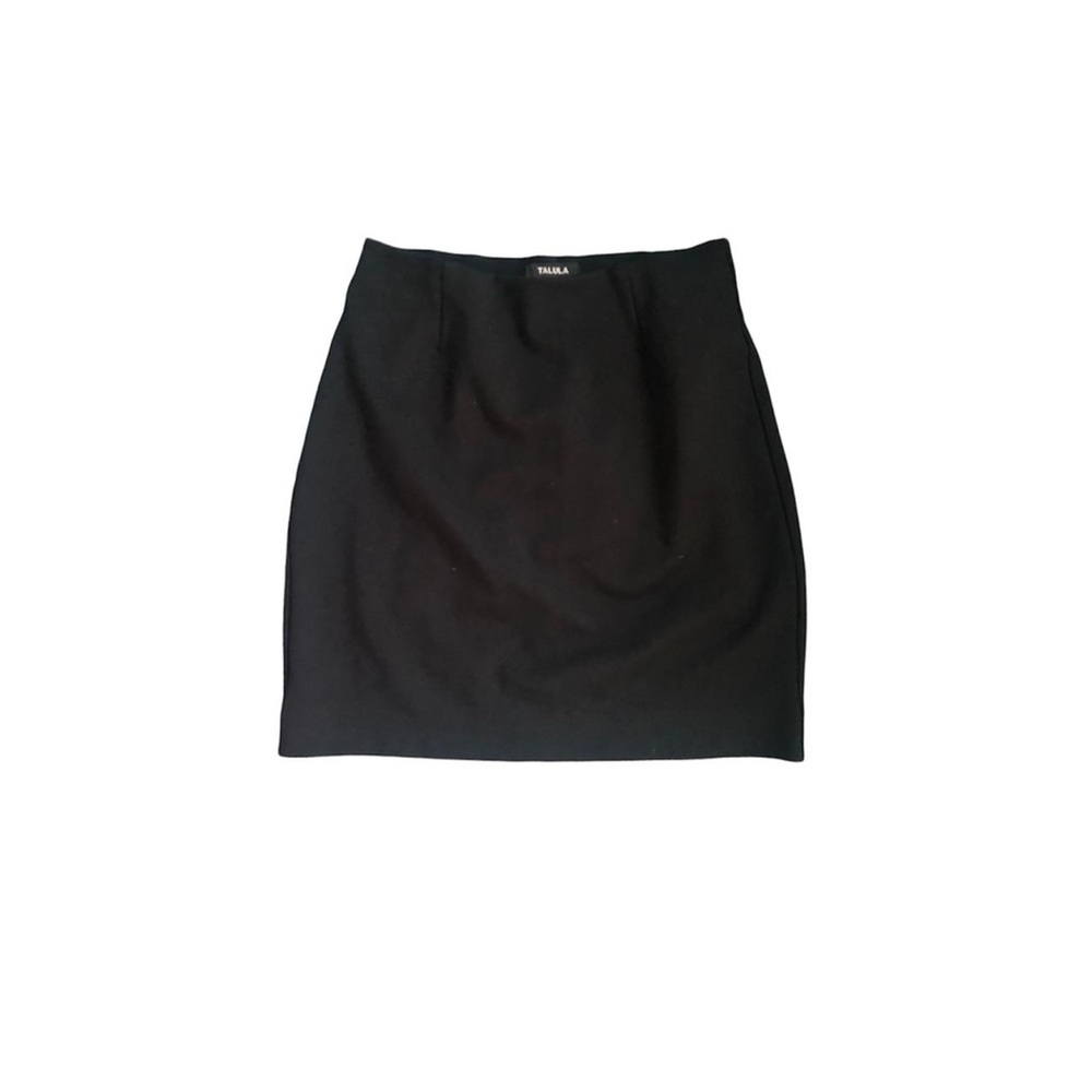 Aritzia Talula Women's Black Skirt